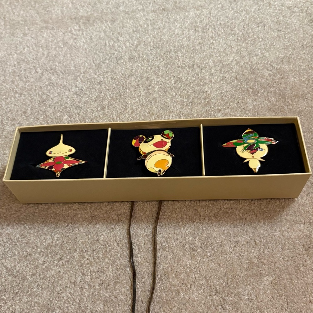 NWT - Louis Vuitton x Takashi Murakami Hair Pins
